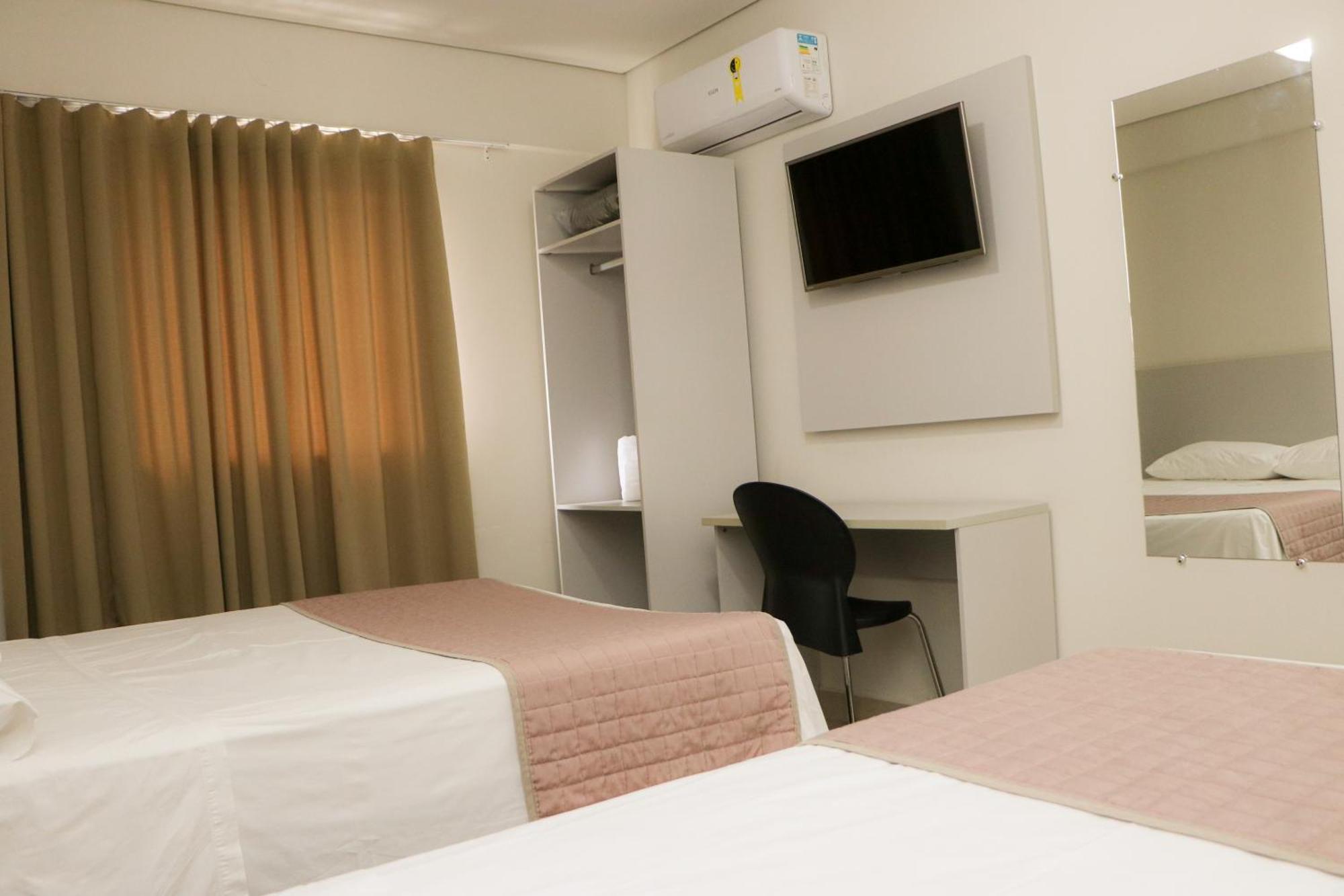 Hotel Milenio 蓬蒂诺瓦 外观 照片